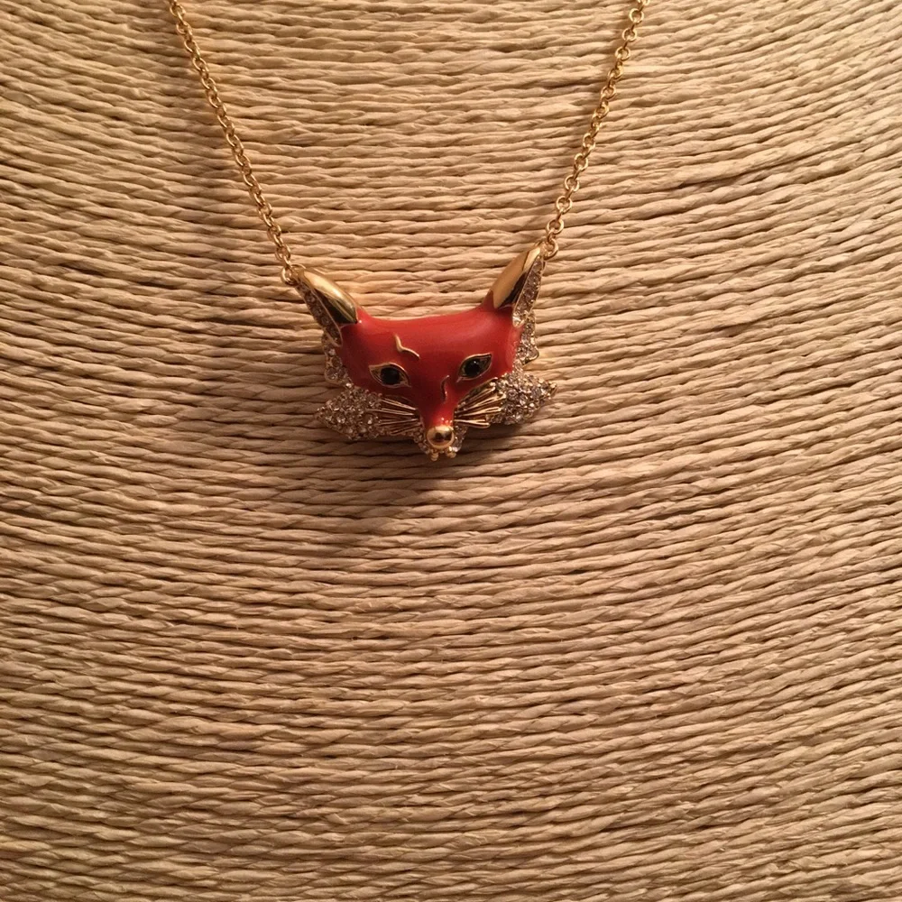KATE SPADE NEW YORK NWT AUTHENTIC  ‘INTO THE WOOD’ FOX PENDANT NECKLACE.